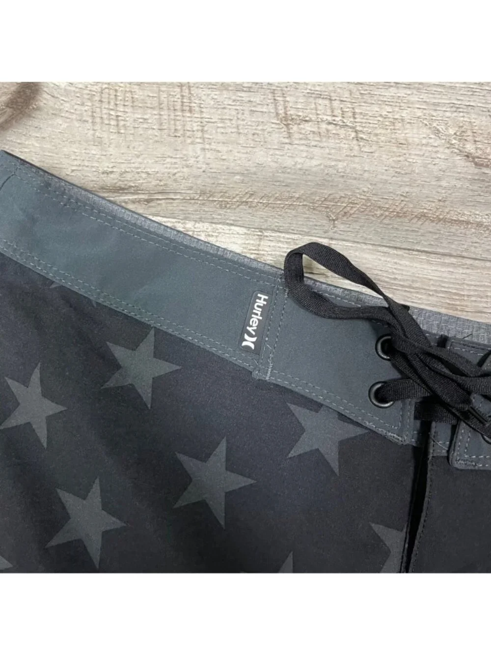 Hurley Swim Mid Rise Pocket Adjustable Shorts Black American Flag Men’s Size 32